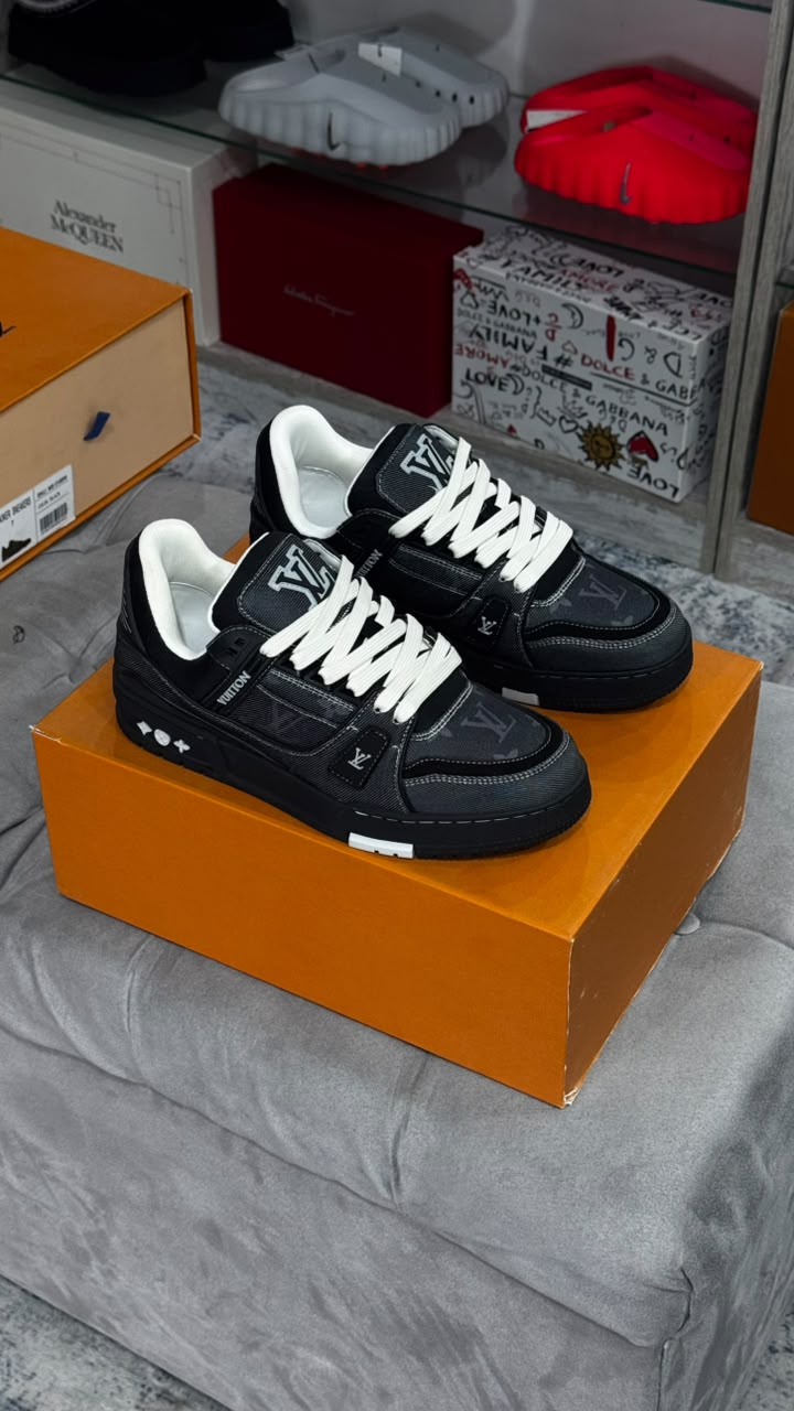 LV Trainer Mezclilla