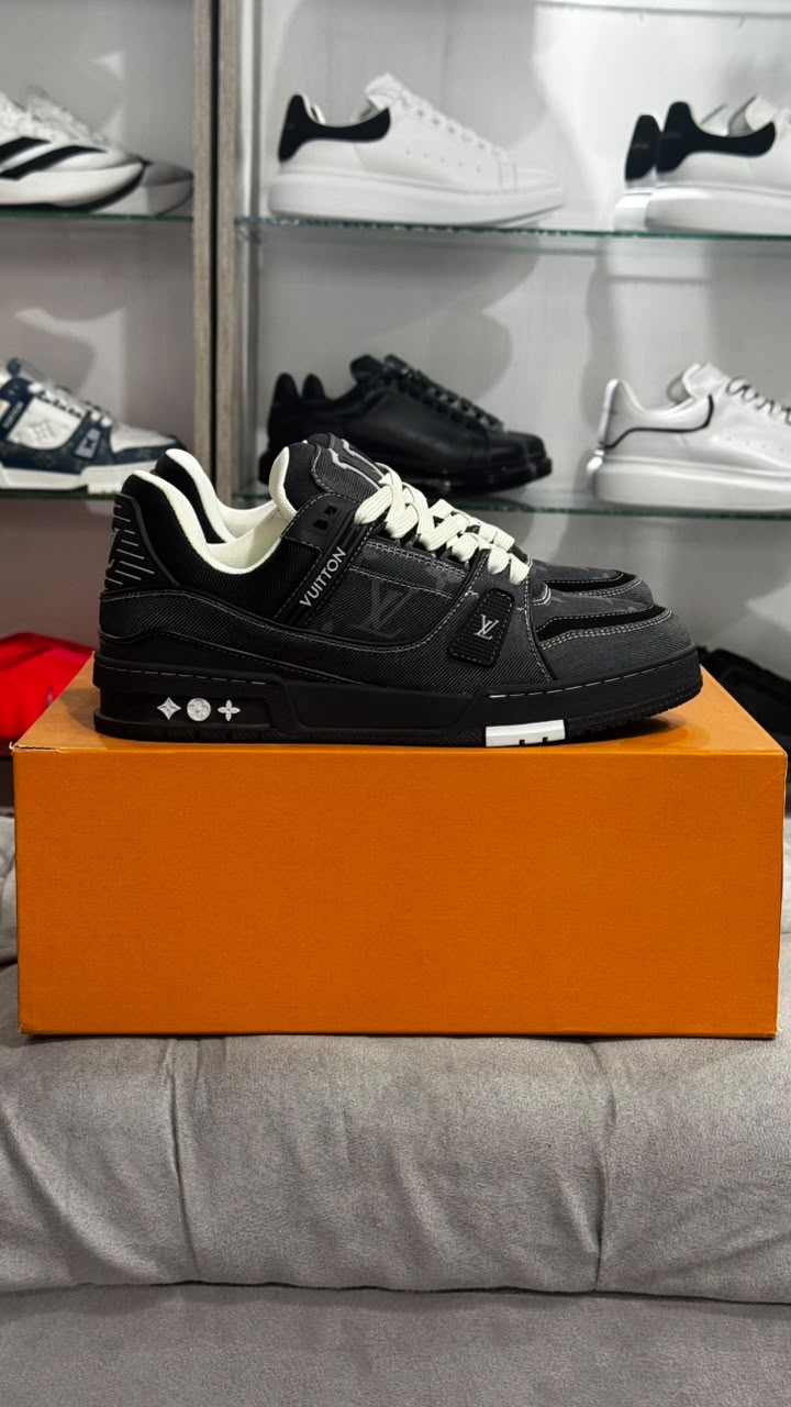 LV Trainer Mezclilla